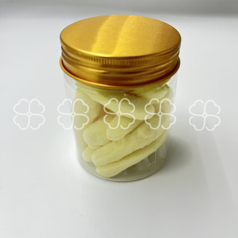 Mixed sand soft candy fashioned like a banana bottle surprises you with a taste of “banana”.